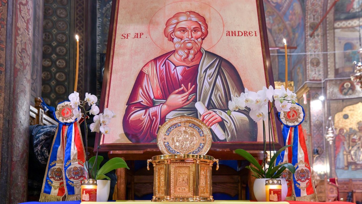 Moaştele Sfântului Apostol Andrei la Catedrala Patriarhală