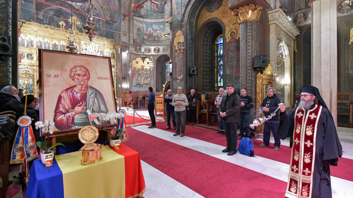 Laudă de seară adusă Ocrotitorului României la Catedrala Patriarhală
