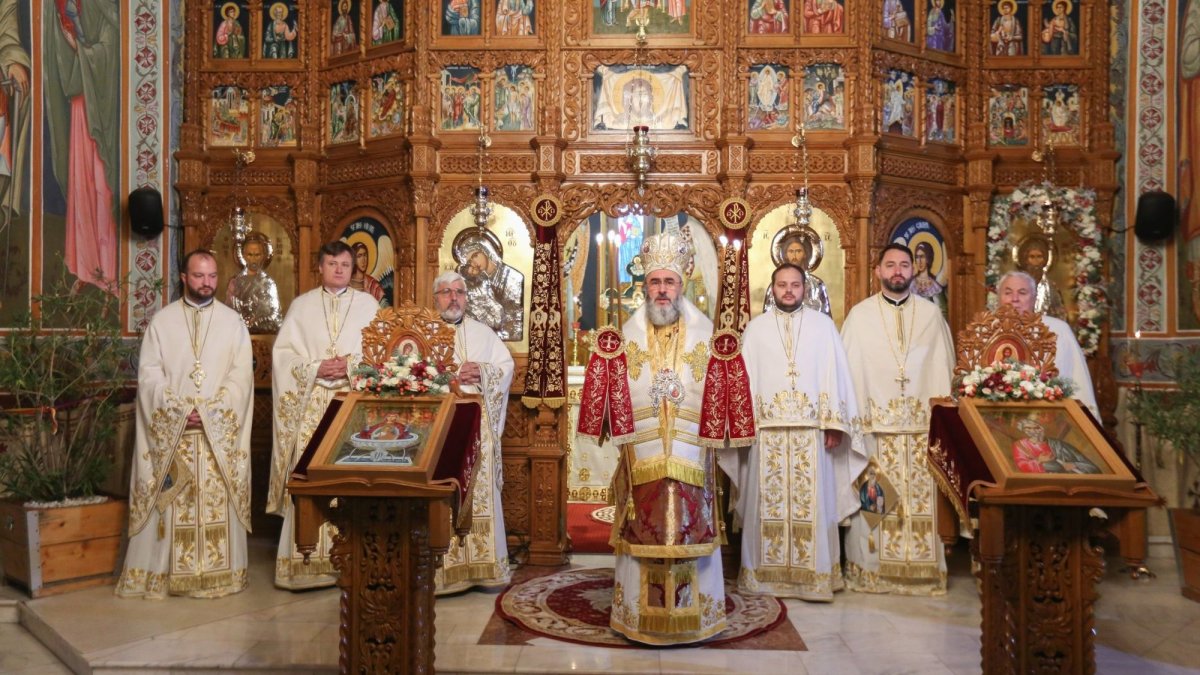 Biserica „Sfântul Apostol Andrei” din Buzău și-a cinstit ocrotitorul