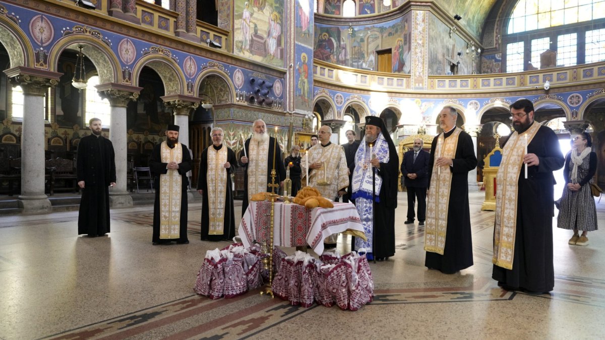 Preotul profesor Ioan Ică Senior, pomenit la Sibiu