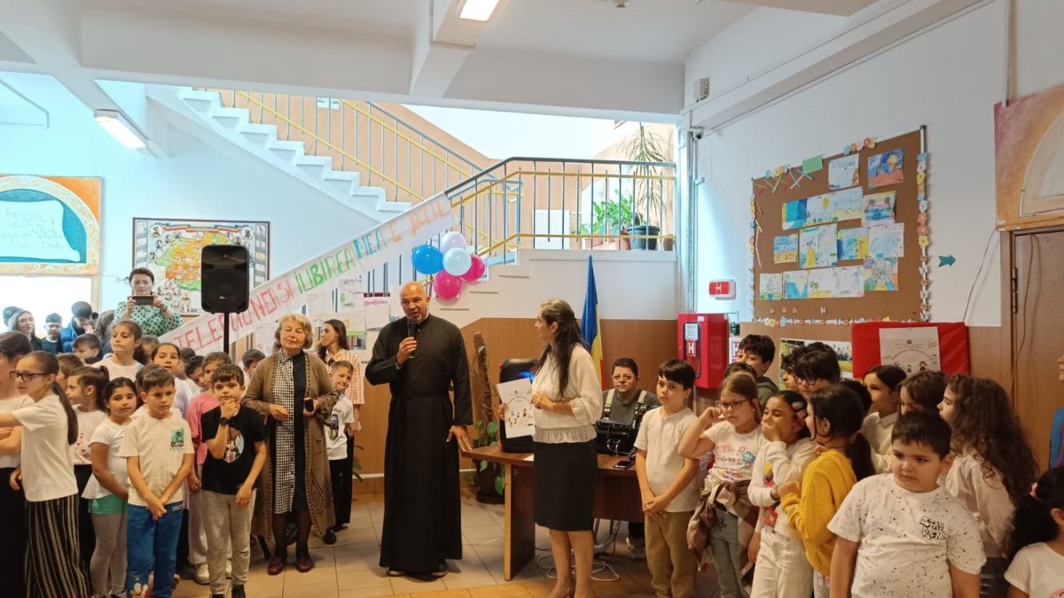 Evenimente culturale la Școala Gimnazială „Maica Domnului” din Capitală