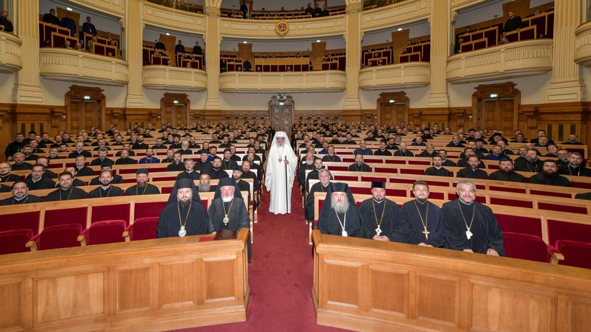 Conferință clericală semestrială la Palatul Patriarhiei