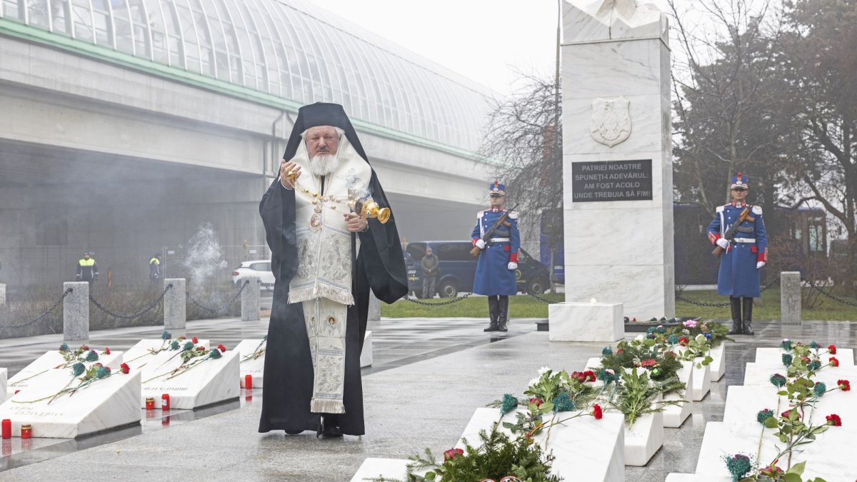 Eroii Revoluției au fost pomeniți la Aeroportul din Otopeni