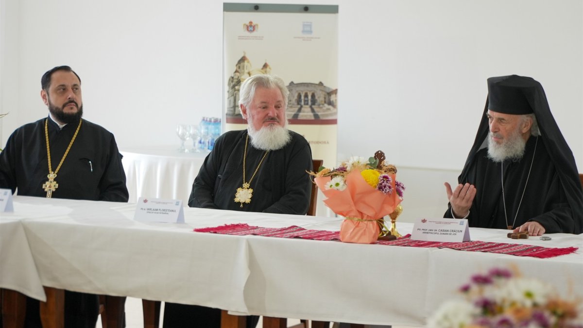 Ultima zi a întrunirii Colegiului Decanilor Facultăților de Teologie Ortodoxă