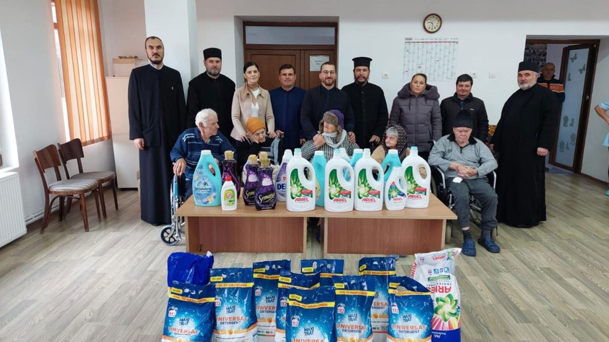 Acțiune filantropică la un centru social din Dâmbovița