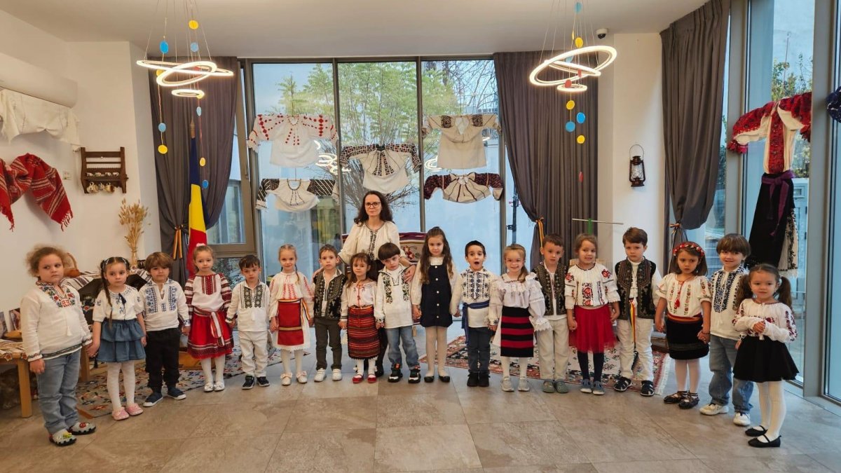 Români mici cu inimi mari la Grădinița „Buna Vestire” a Patriarhiei Române