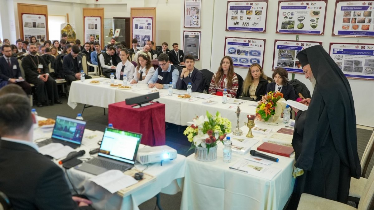 Simpozion interseminarial şi expoziţie la Muzeul eparhial din Galaţi