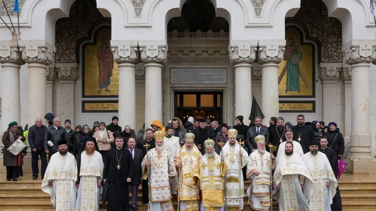 Cinstire adusă de credincioșii gălățeni Apostolului românilor