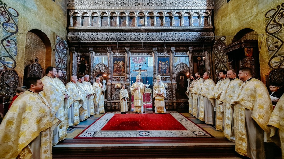 Sfântul Apostol Andrei, prăznuit la Catedrala Mitropolitană din Cluj-Napoca