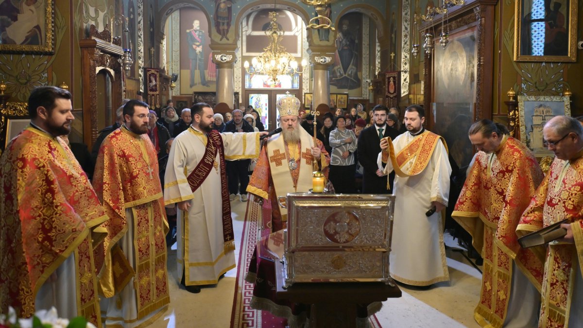 Sfințirea unei racle pentru moaștele Sfintei Mari Mucenițe Varvara