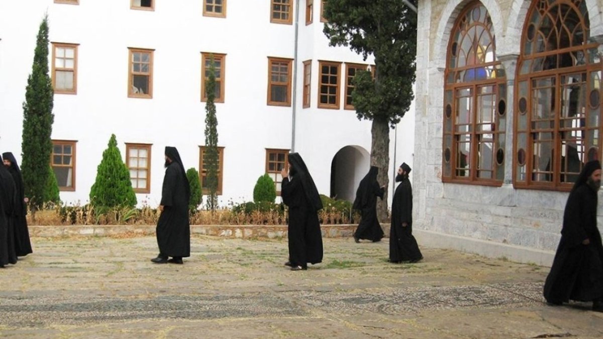 Ascultarea - chintesența vieții călugărești