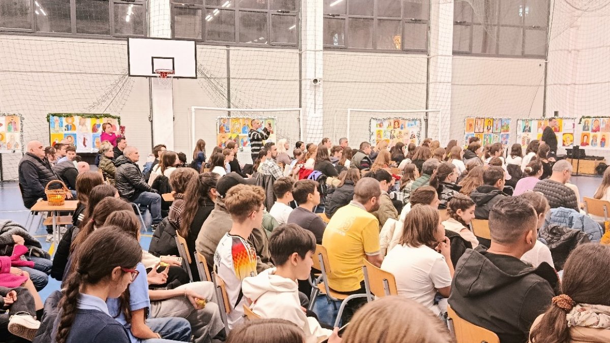 Premierea concursului „Sfinții, prietenii copiilor” - ediția a XVI‑a, găzduită de Școala „Federico García Lorca”