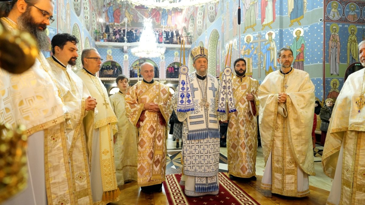 Sărbătoare la Biserica „Înălţarea Domnului” şi „Sfântul Nicolae” din Sibiu