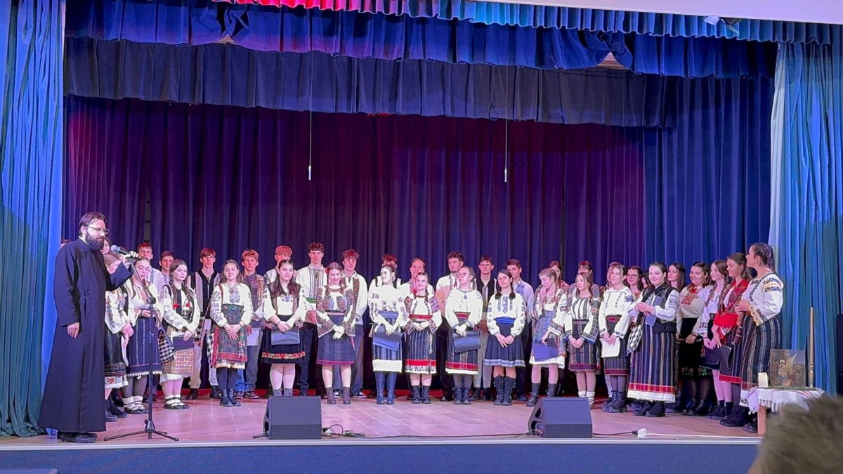 Concert de colinde al Asociației Culturale „Sfântul Mitropolit Dosoftei”