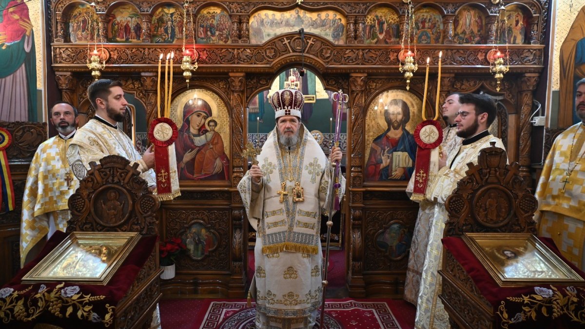 Slujiri arhiereşti la Oradea
