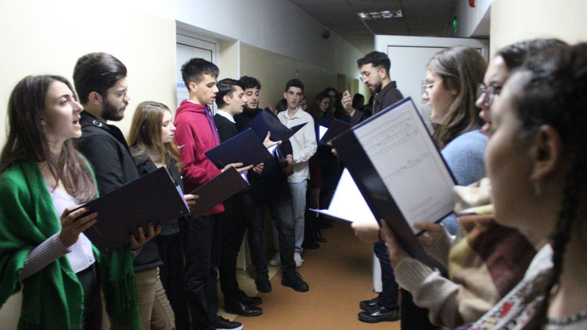 Nașterea Mântuitorului Hristos, vestită și la Institutul Clinic Fundeni din Capitală