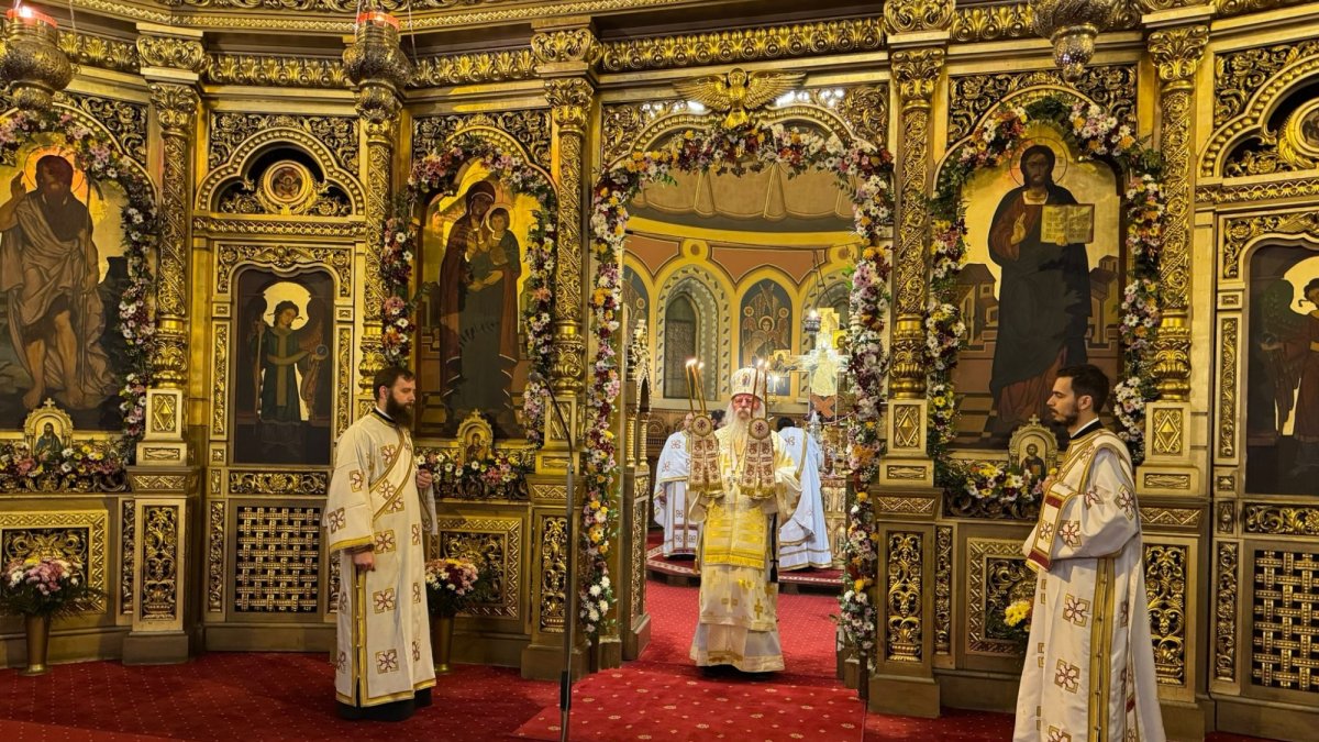 Crăciunul sărbătorit prin rugăciune și colinde de timișoreni