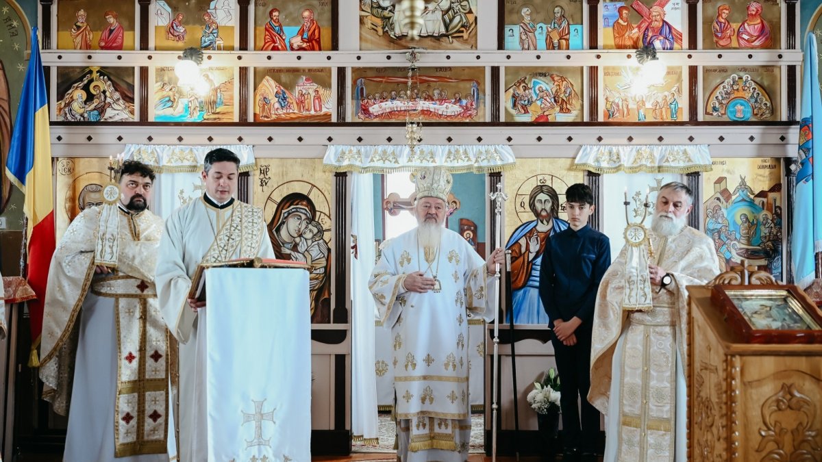Binecuvântare arhierească în Parohia Crăești