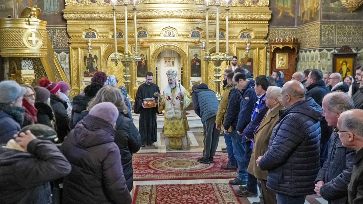 Slujire arhierească la Catedrala Arhiepiscopală din Galaţi