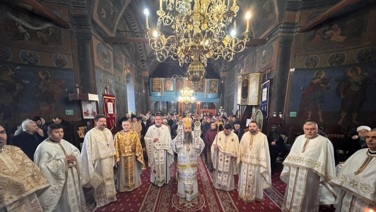 Vizită arhierească la o parohie din Teleorman