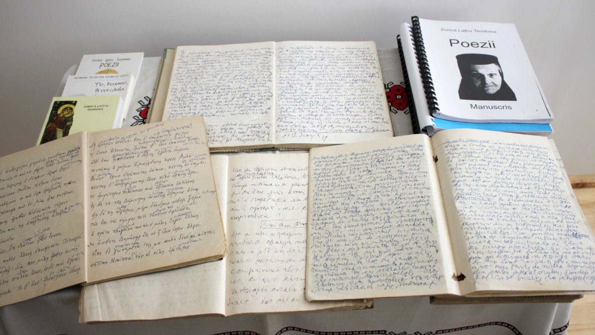 Poetele închisorilor comuniste