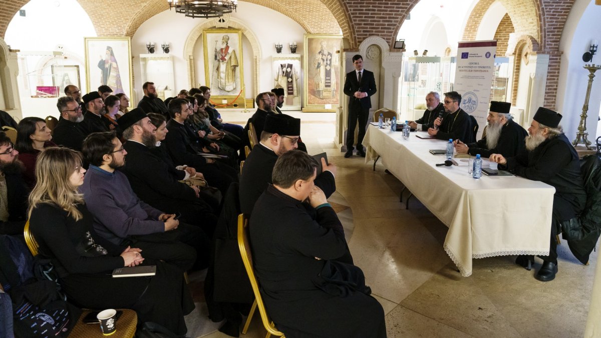 Proiectul „Centrul de activități cu tineretul «Sfântul Ilie Tesviteanul»” a fost lansat la Iași