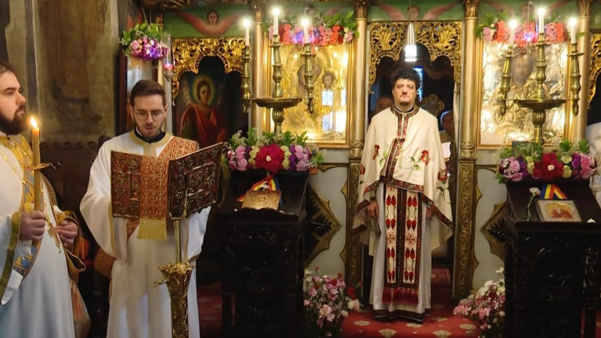 Biserica Flămânda din București, în zi de sărbătoare