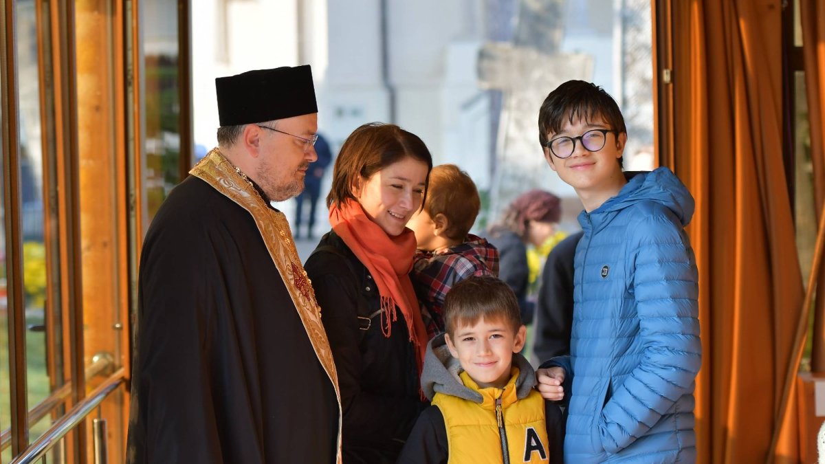 „Familia tradiţională”