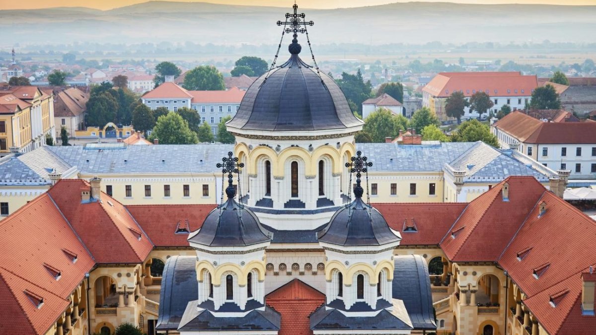 Sprijin financiar pentru centre sociale, oferit de Arhiepiscopia Alba Iuliei