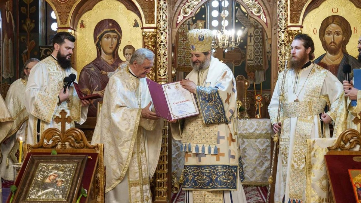 Noi slujitori la Biserica Galata din Iași