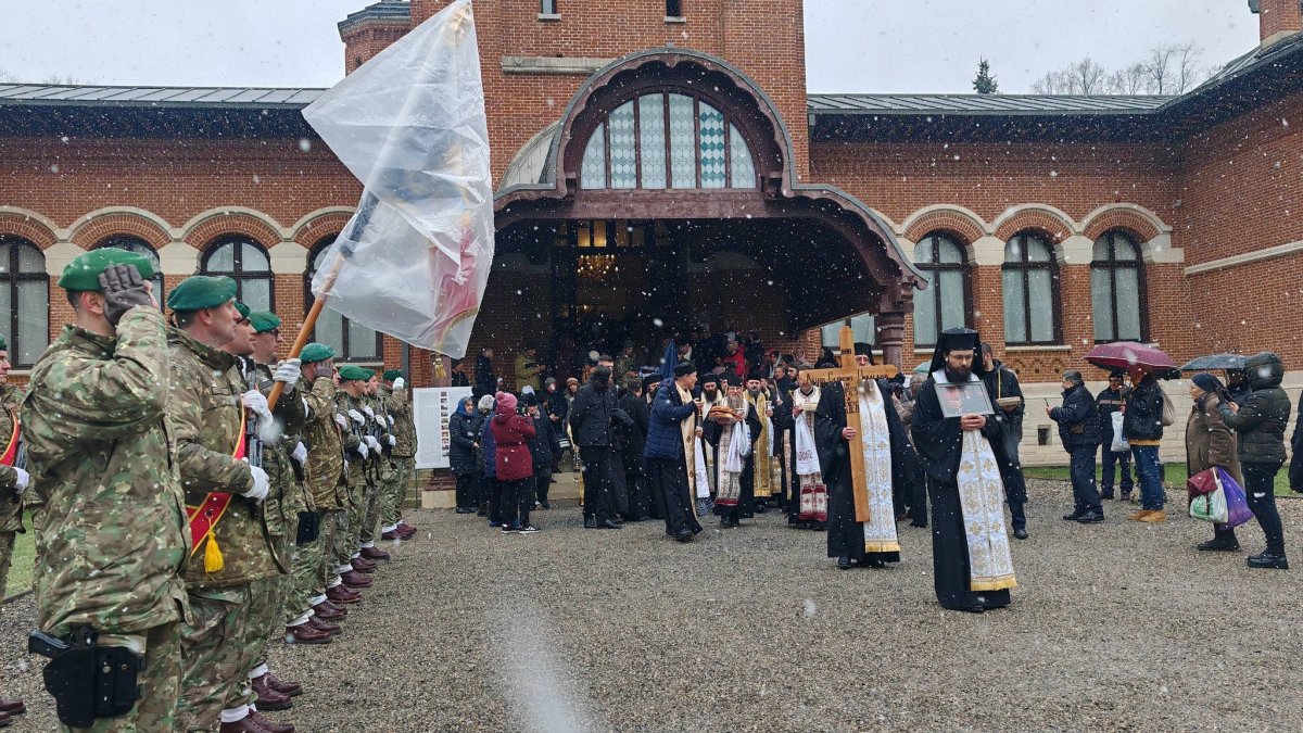 Arhimandritul Climent Haralamb a fost înmormântat