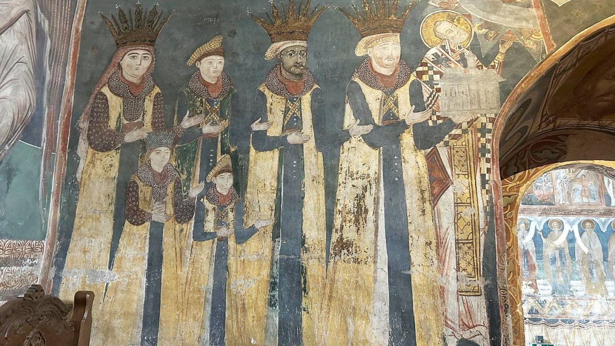 Doamnele Moldovei, candele de lumină și fapte bune (II)