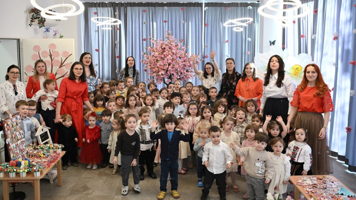 Târg caritabil de mărțișoare la Grădinița „Buna Vestire” din Capitală