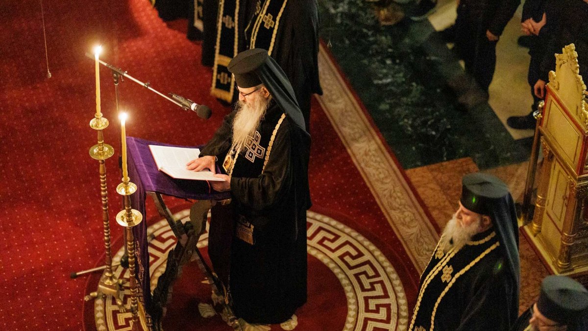 Ieșeni în rugăciune alături de Mitropolitul Moldovei și Bucovinei