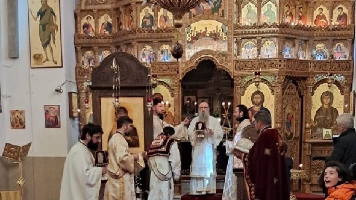 Hirotonie la o parohie românească din Italia 