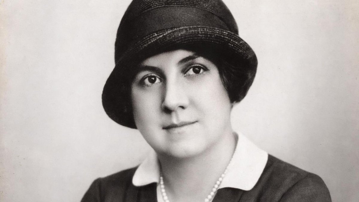 Moştenirea primei femei arhitect din România: case, şcoli, biserică