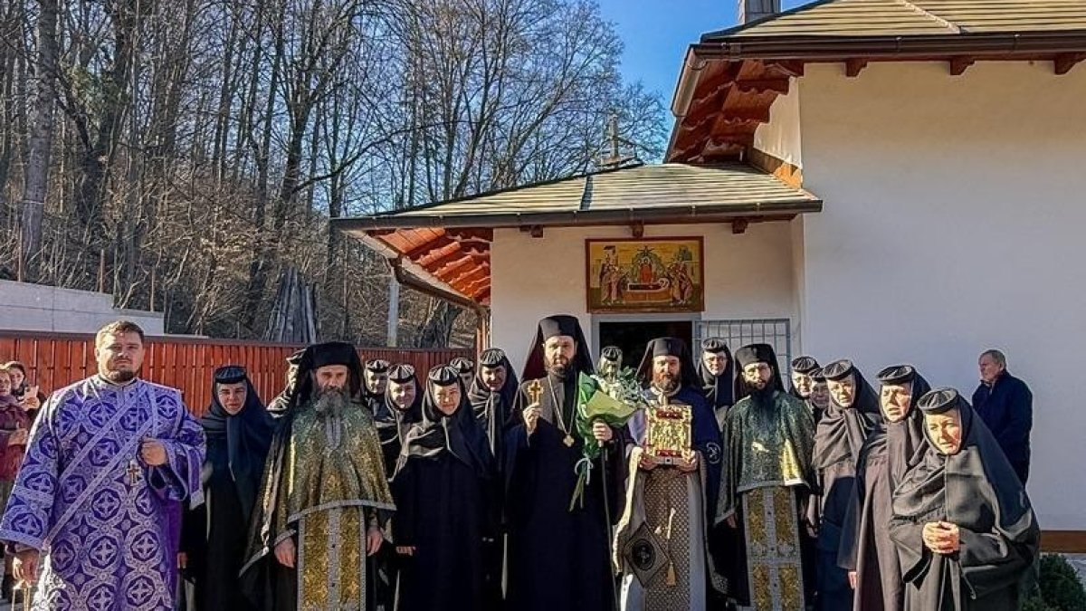 Liturghie arhierească, la Mănăstirea Bogdana din județul Bacău