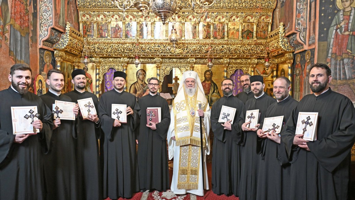 Noi duhovnici pentru biserici din Arhiepiscopia Bucureștilor