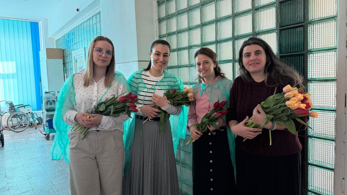 Proiectul „Flori pentru mămici”, la Spitalul de Obstetrică‑Ginecologie Ploiești