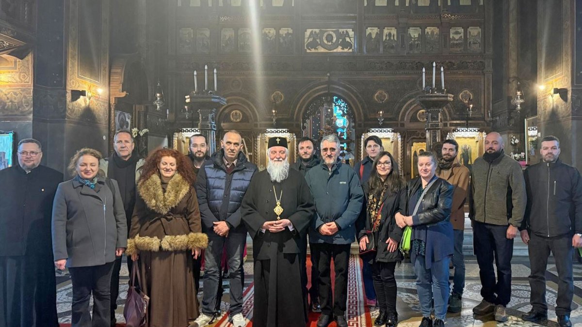 Restaurarea picturii Catedralei Madona Dudu din Craiova