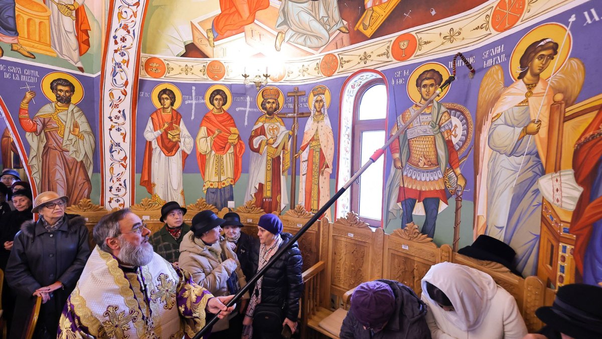 Sfințirea picturii Bisericii „Sfântul Teodosie de la Brazi” din Buzău
