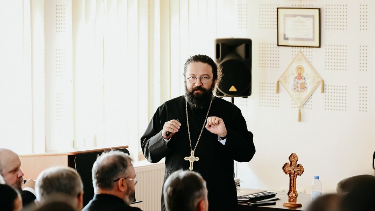 Duhovnicie și psihologie în formarea și slujirea contemporană