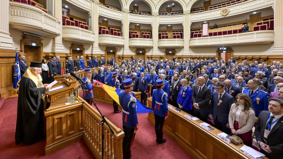 Eveniment aniversar al polițiștilor români la Palatul Patriarhiei