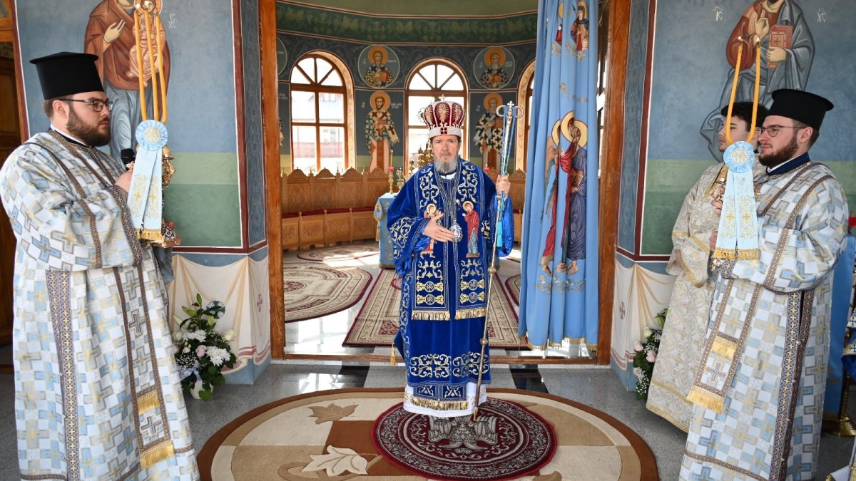 Sărbătoare la mănăstirea orădeană din cartierul Episcopia Bihor