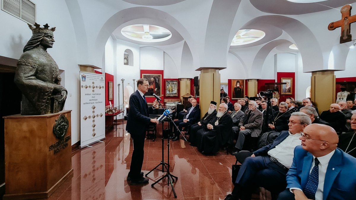 Sesiunea științifică „Două decenii de Mitropolie la Cluj: tradiție și actualitate”