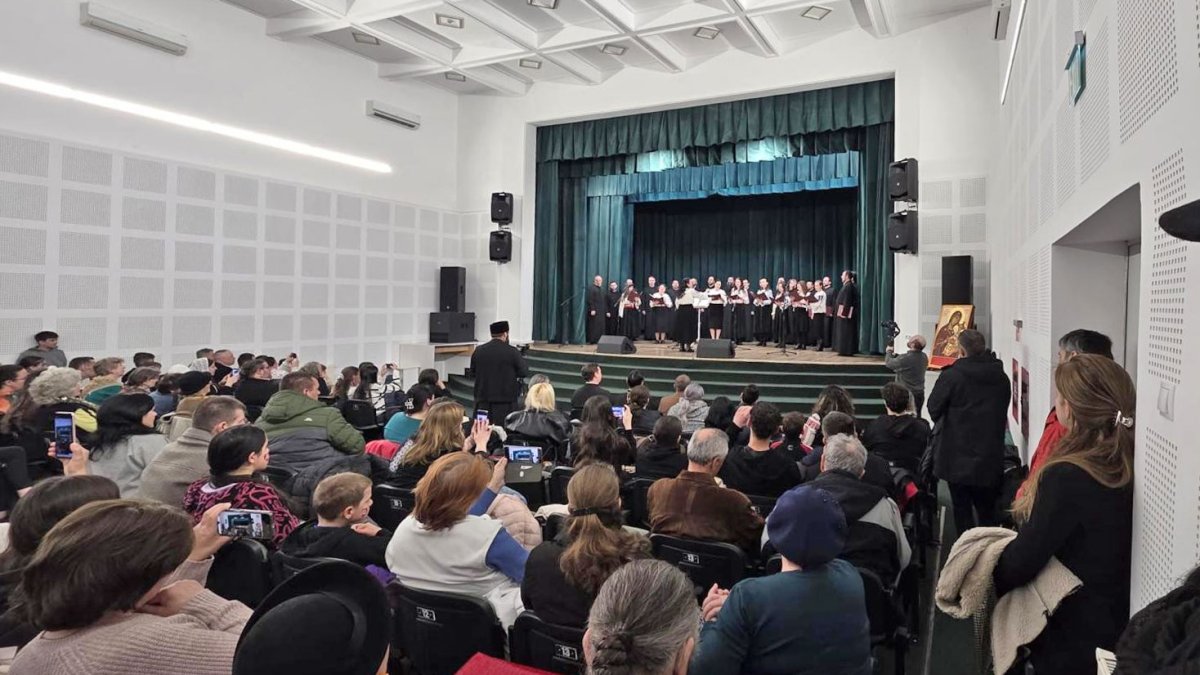 Eveniment pentru un scop nobil la Protoieria Vălenii de Munte