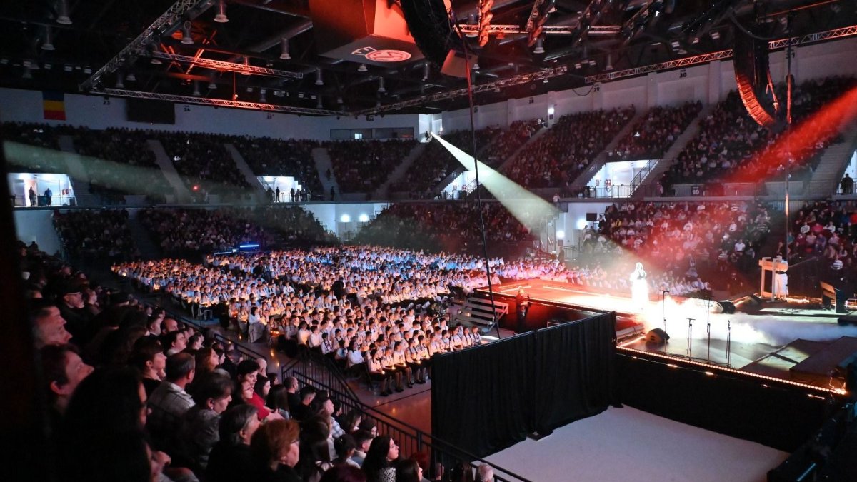 Concertul caritabil „Lumină din Lumină” pentru Fundația „Mihai Neșu”