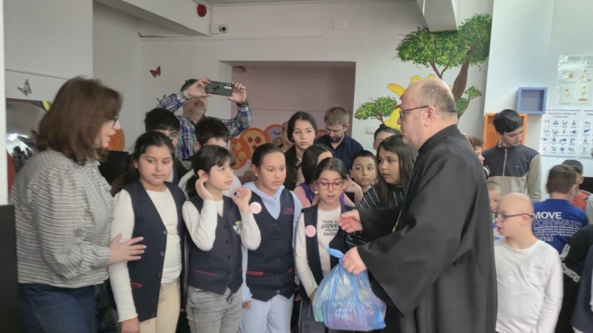  Daruri pentru copii din partea Arhiepiscopiei Târgoviștei