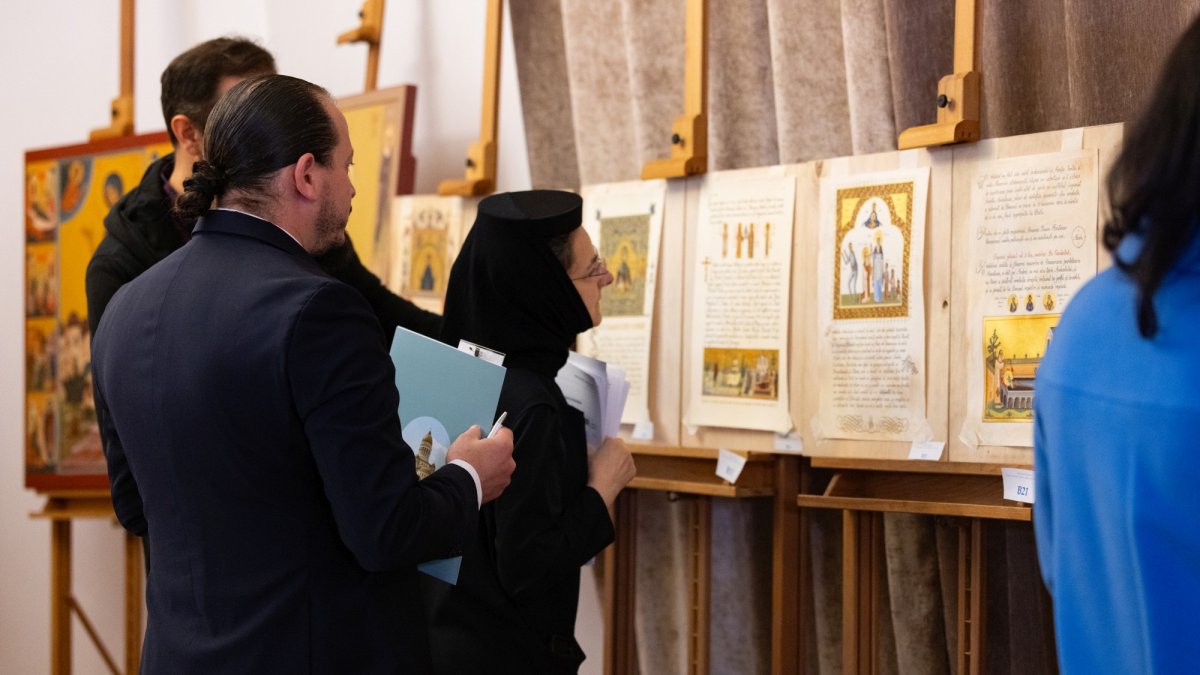 Evaluarea lucrărilor la Concursul „Icoana ortodoxă - lumina credinței”