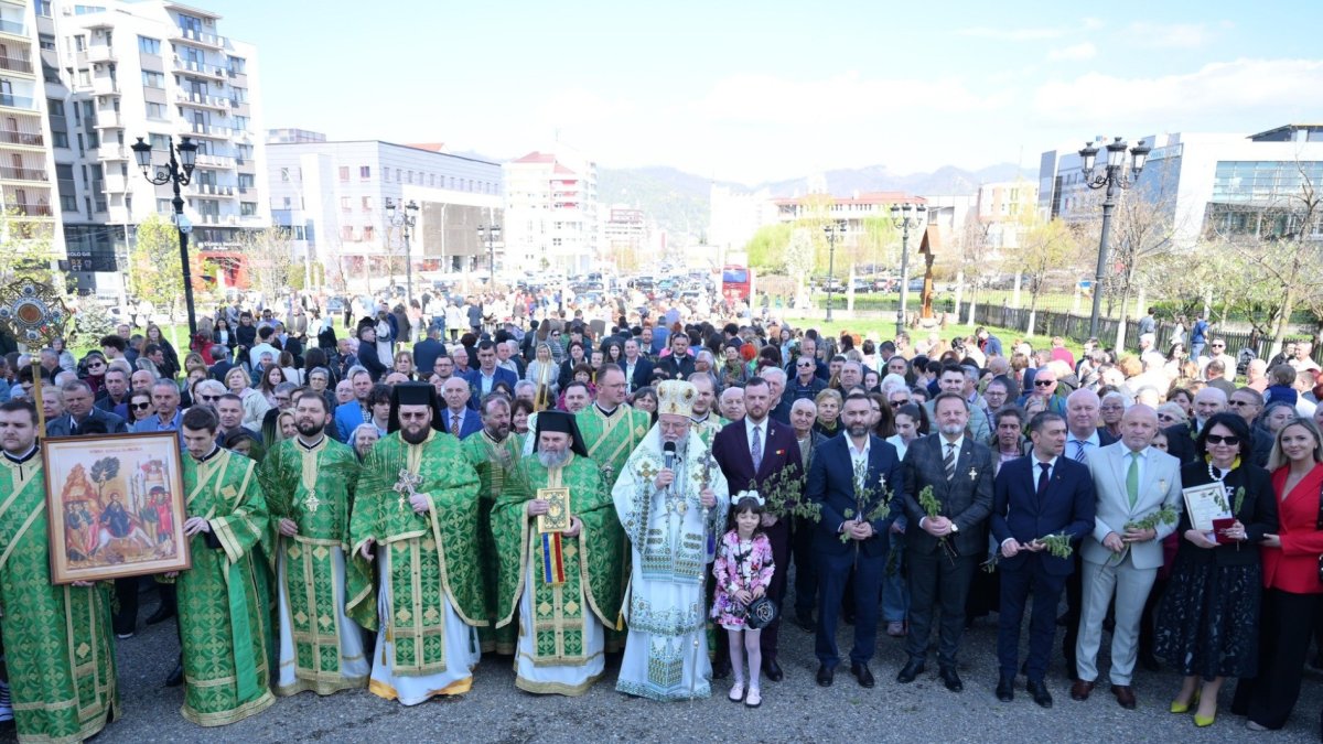 Băimărenii în procesiune de Florii